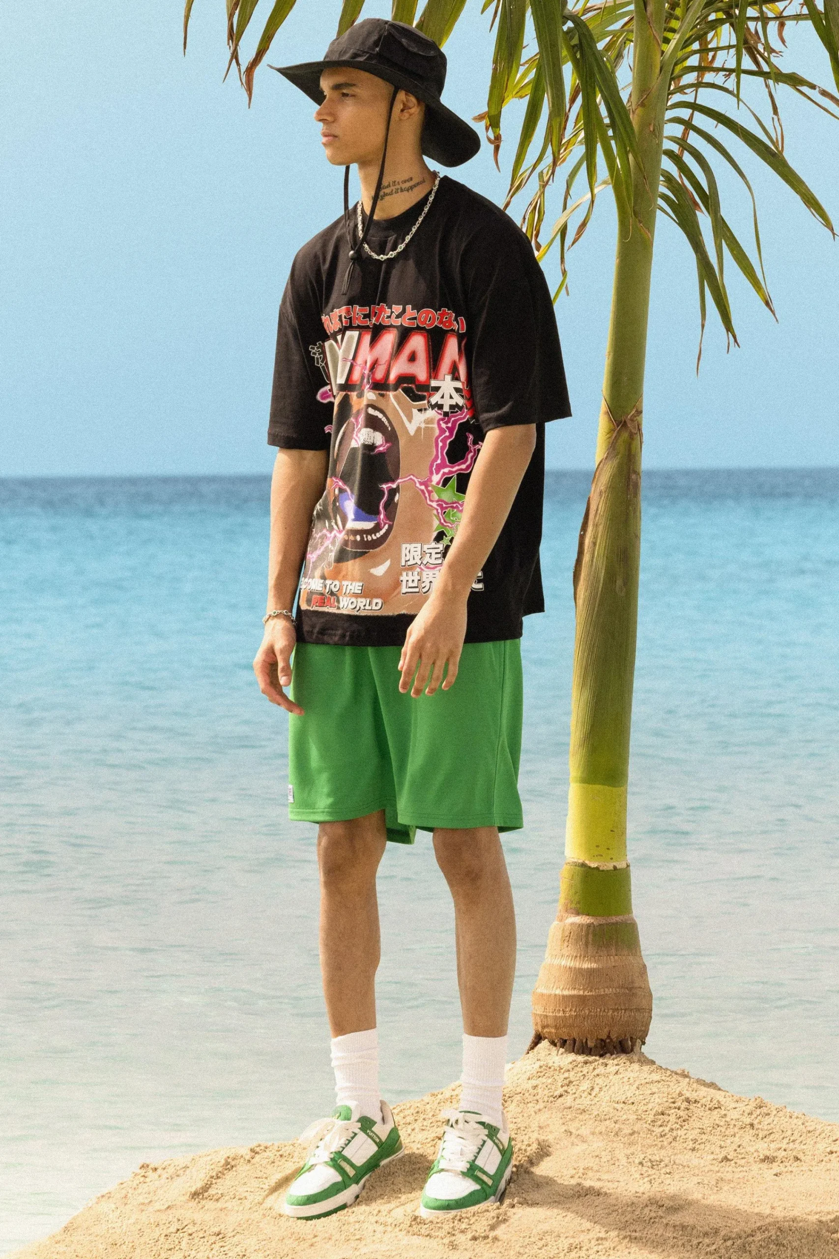 boohooMAN Oversized Graphic T-shirt & Mesh Short Set | UK| Tracksuits