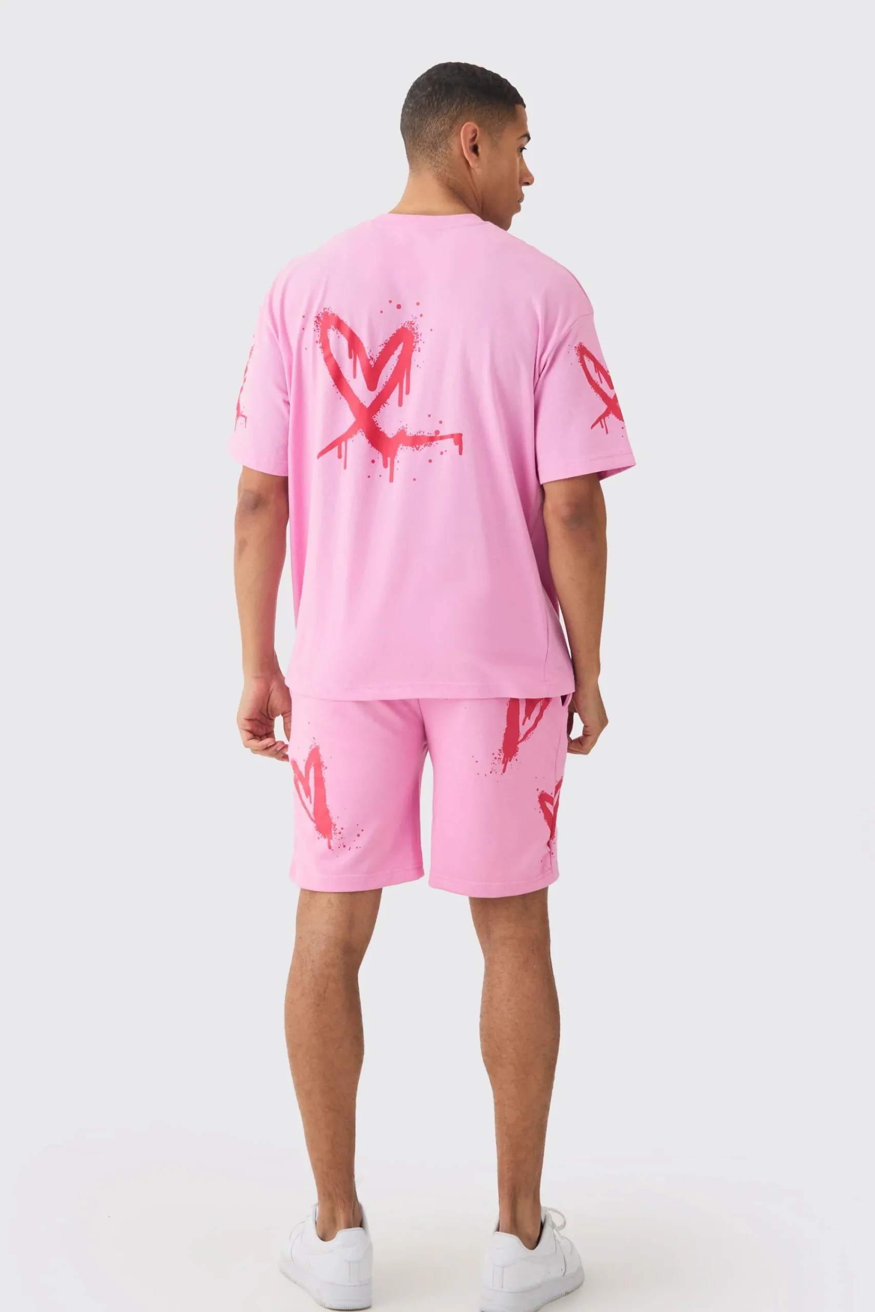 boohooMAN Oversized Heart Spray Print T-shirt & Short Set | UK| Sets & Co-Ords|Tracksuits