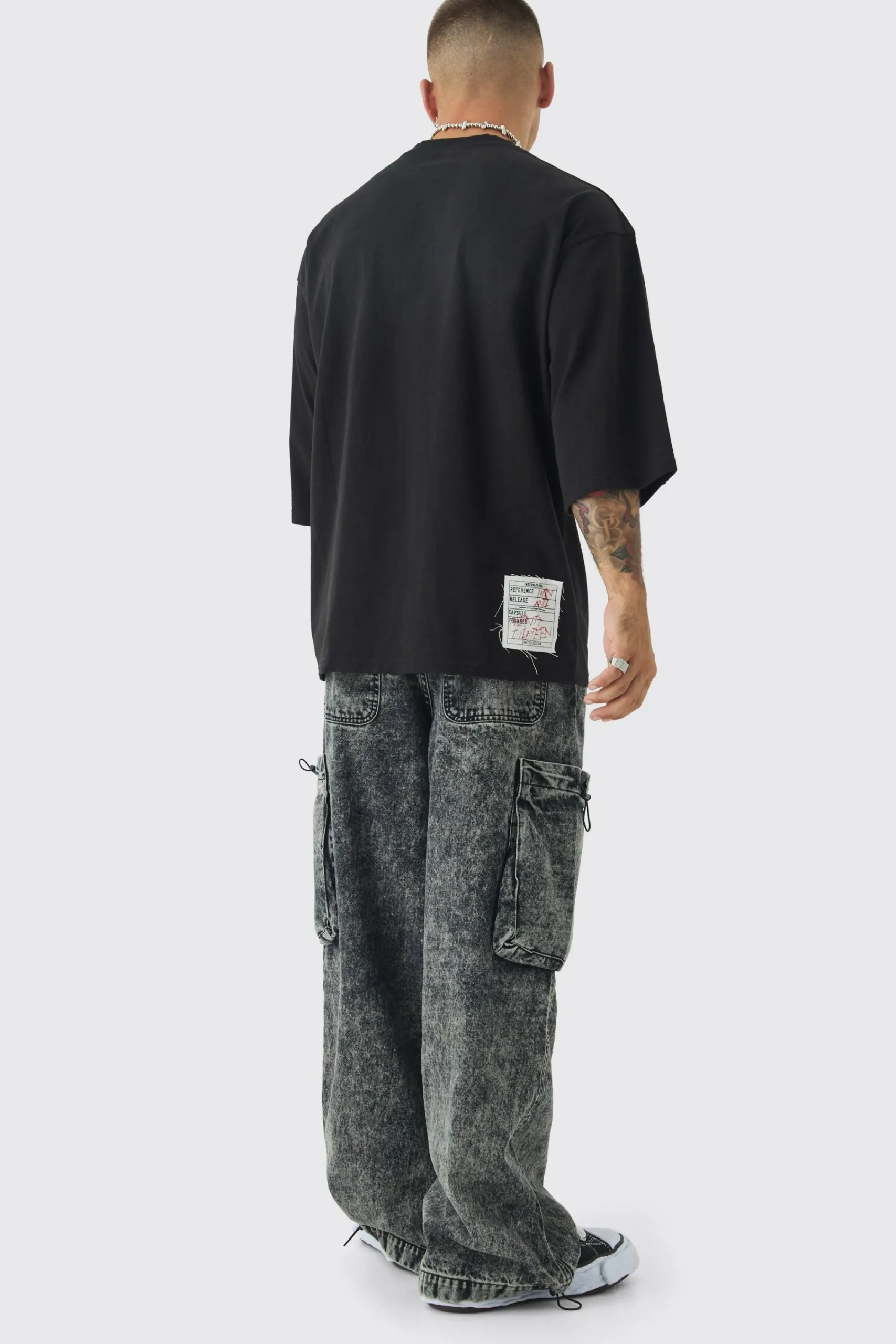 Oversized Heavyweight Distressed Applique T-Shirt | UK^boohooMAN Discount