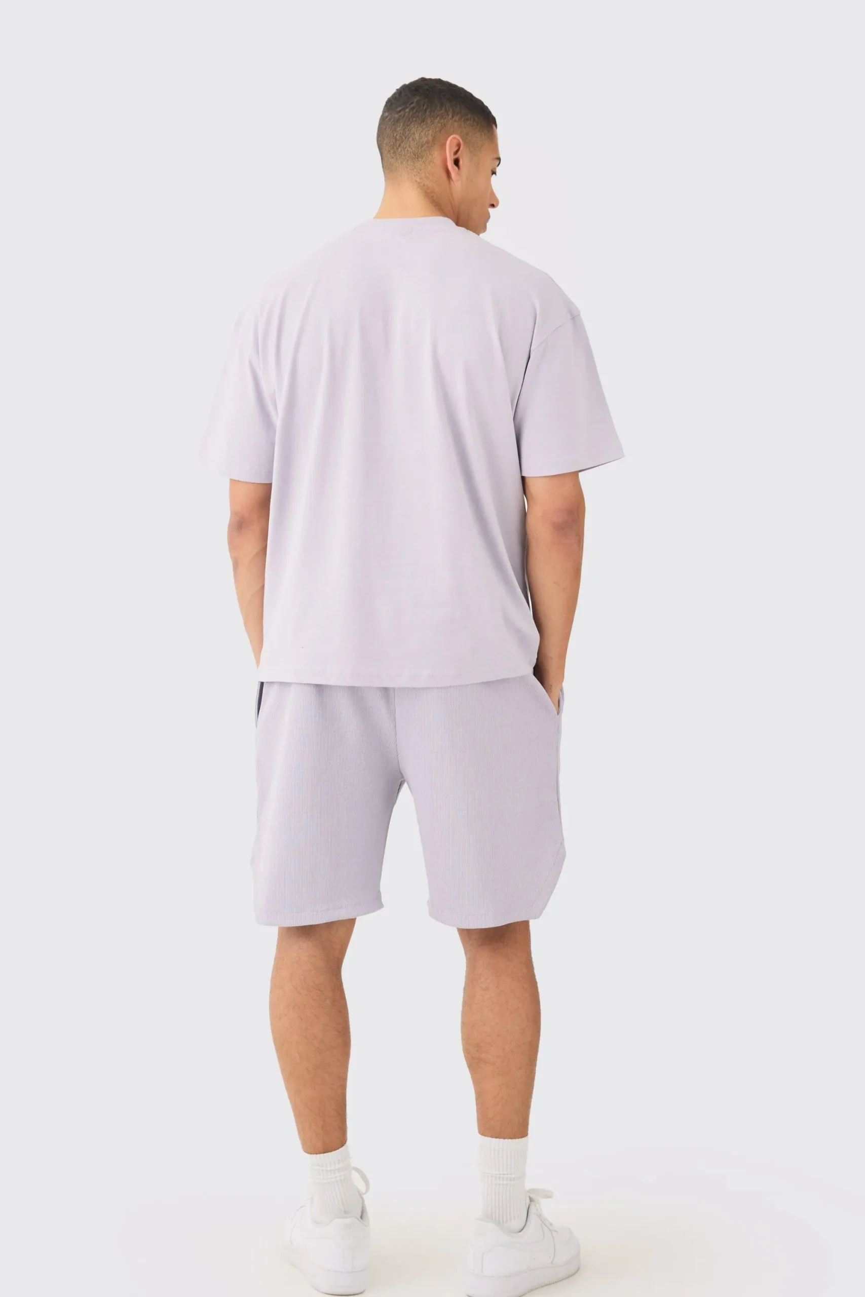 boohooMAN Oversized Heavyweight T-shirt & Ribbed Shorts Set | UK| Sets & Co-Ords|Tracksuits