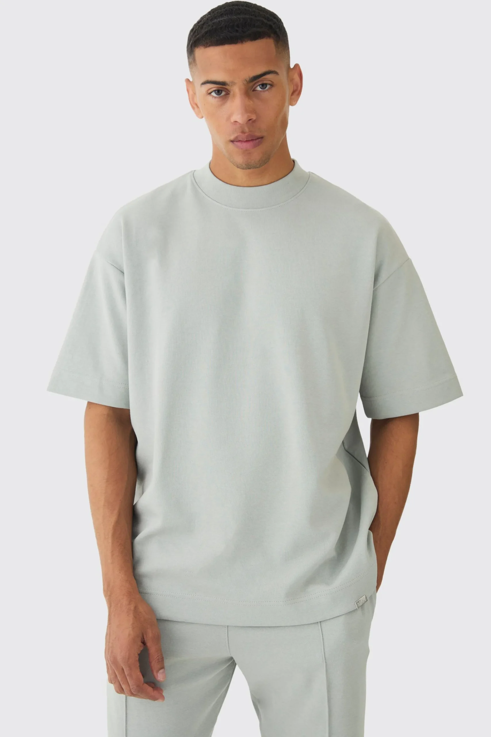 boohooMAN Oversized Interlock T-shirt And Jogger Set | UK| Sets & Co-Ords|Tracksuits