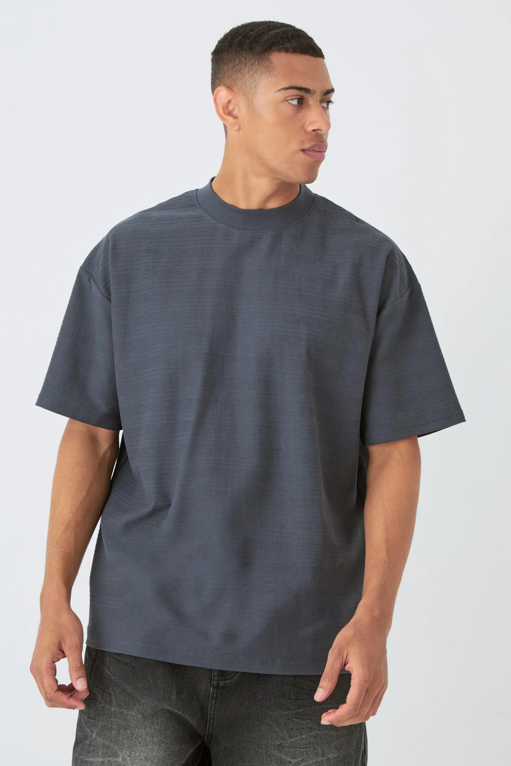 Oversized Jacquard Raised Striped Extended Neck T-shirt | UK^boohooMAN Outlet