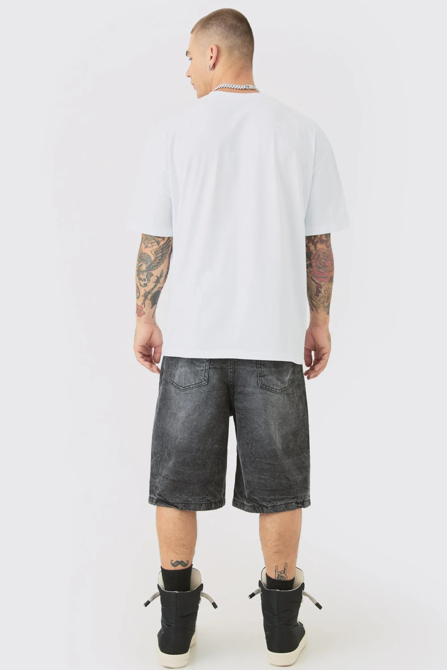 Oversized Large Graphic T-shirt | UK^boohooMAN Best