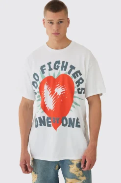 Oversized Large Scale Foo Fighters License T-Shirt | UK^boohooMAN Online