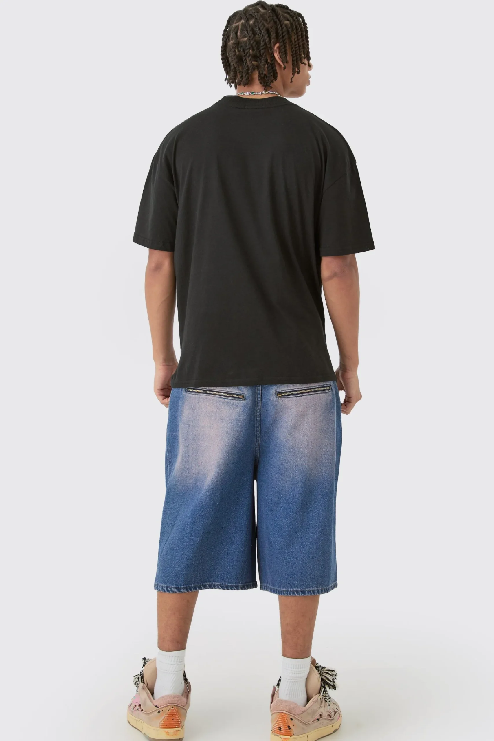 Oversized Large Scale Graffiti Print T-shirt | UK^boohooMAN