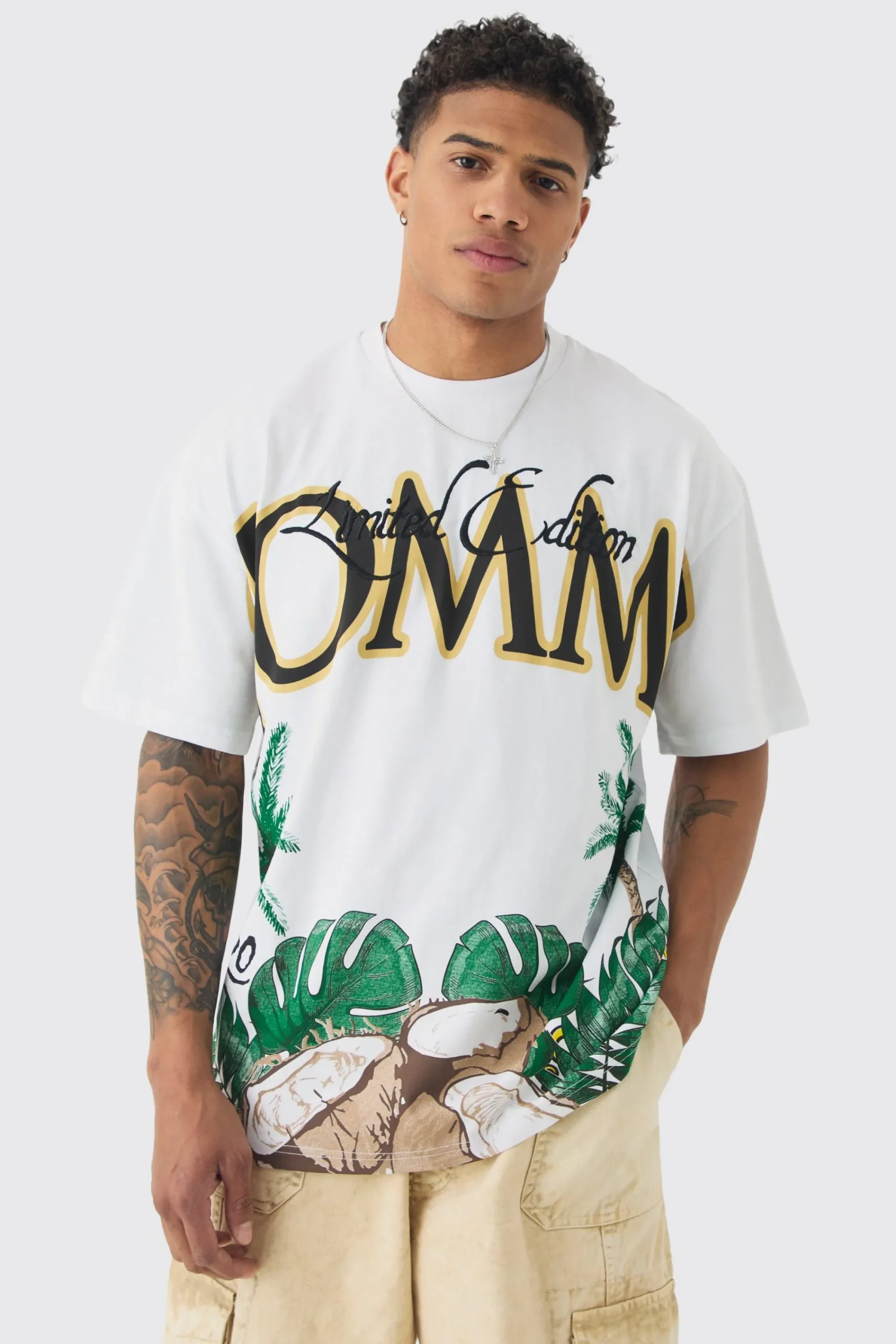 Oversized Large Scale Homme Palm Graphic T-shirt | UK^boohooMAN Online