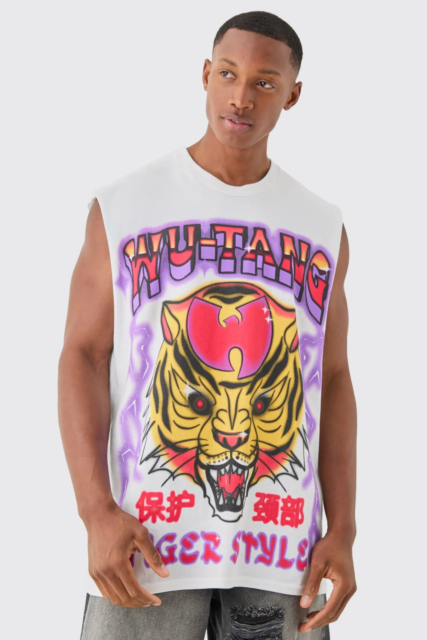Oversized Large Scale Wu Tang License Tank | UK^boohooMAN Online