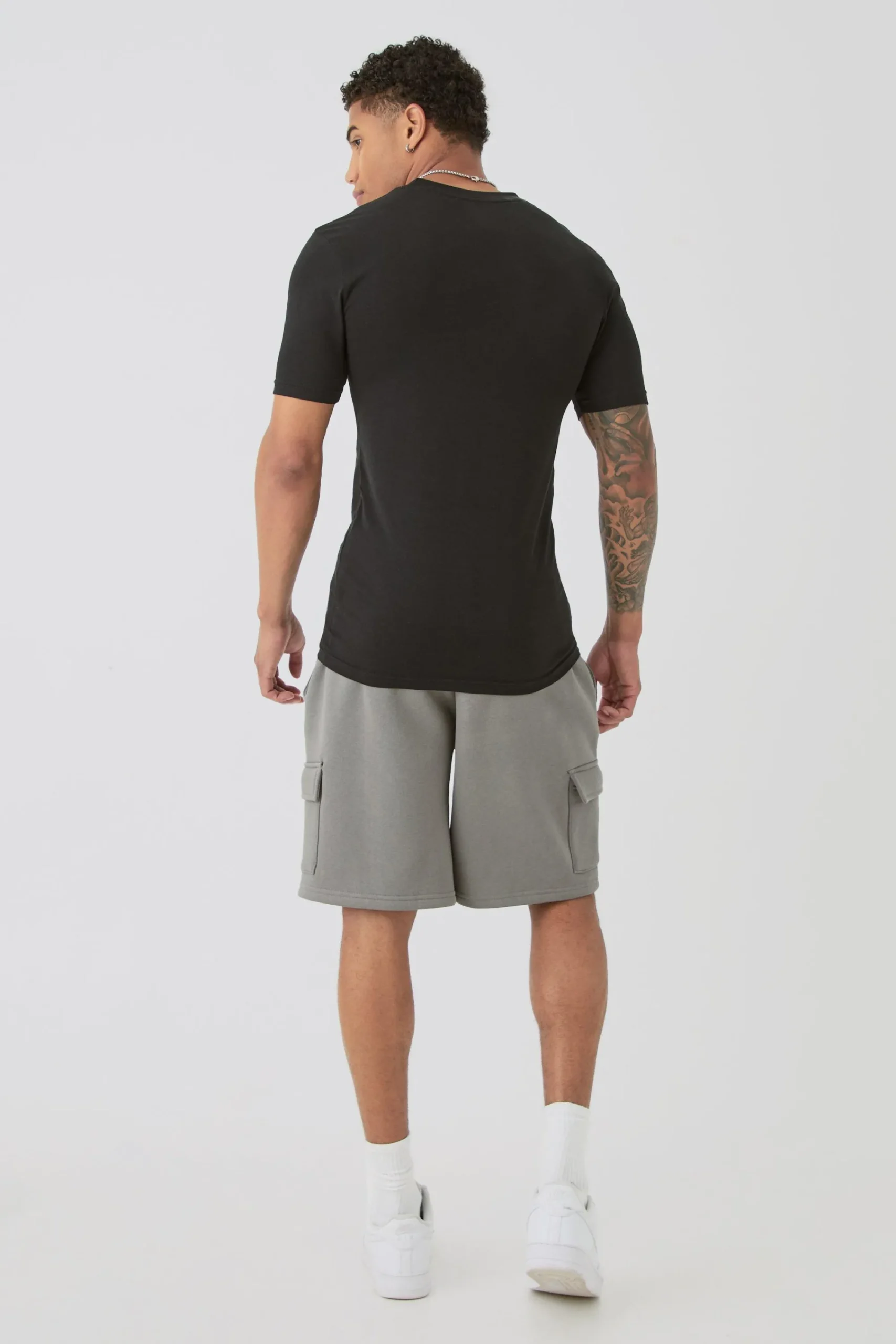 boohooMAN Oversized Limited Edition Applique Cargo Shorts | UK| Shorts