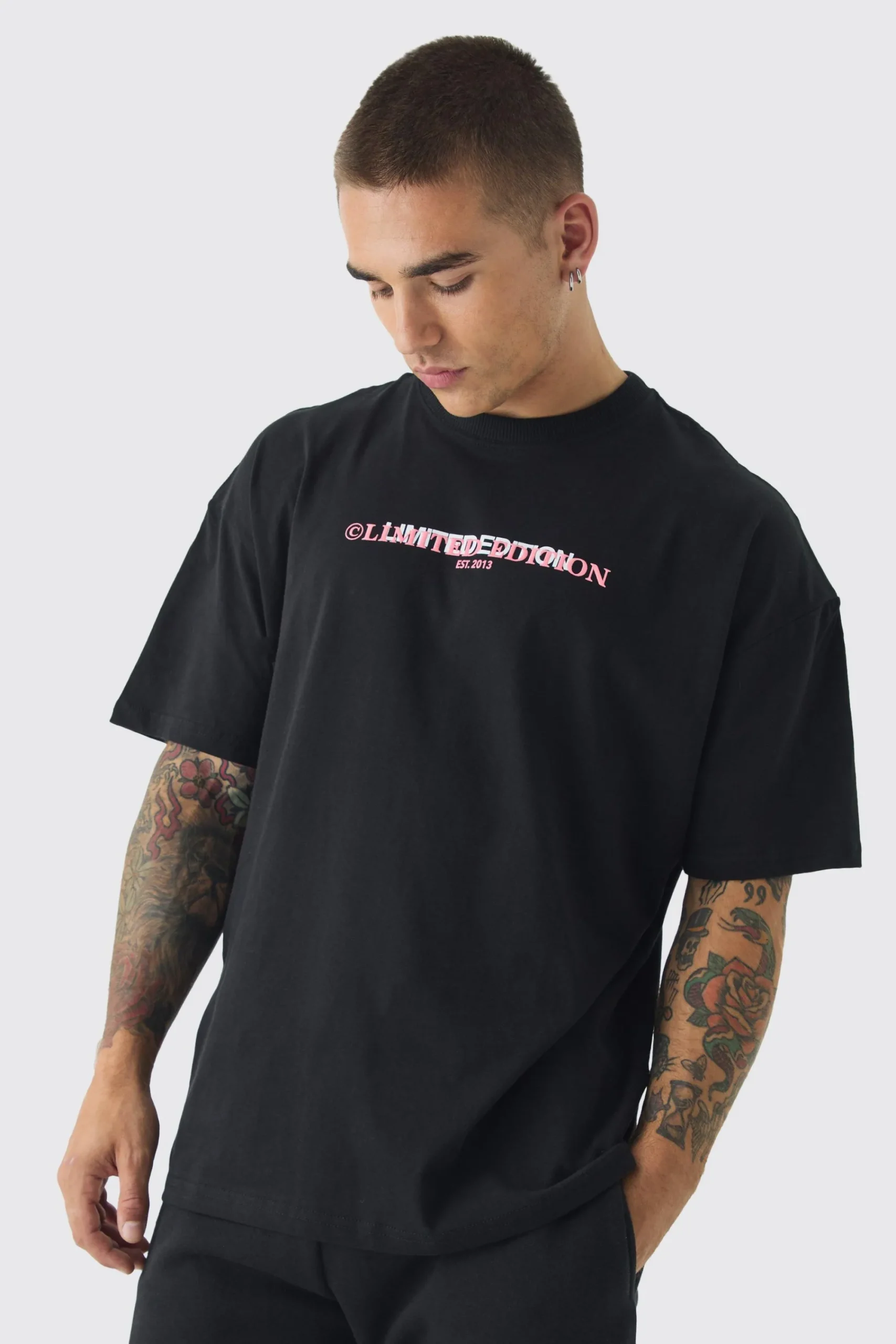 Oversized Limited Edition T-shirt | UK^boohooMAN Outlet