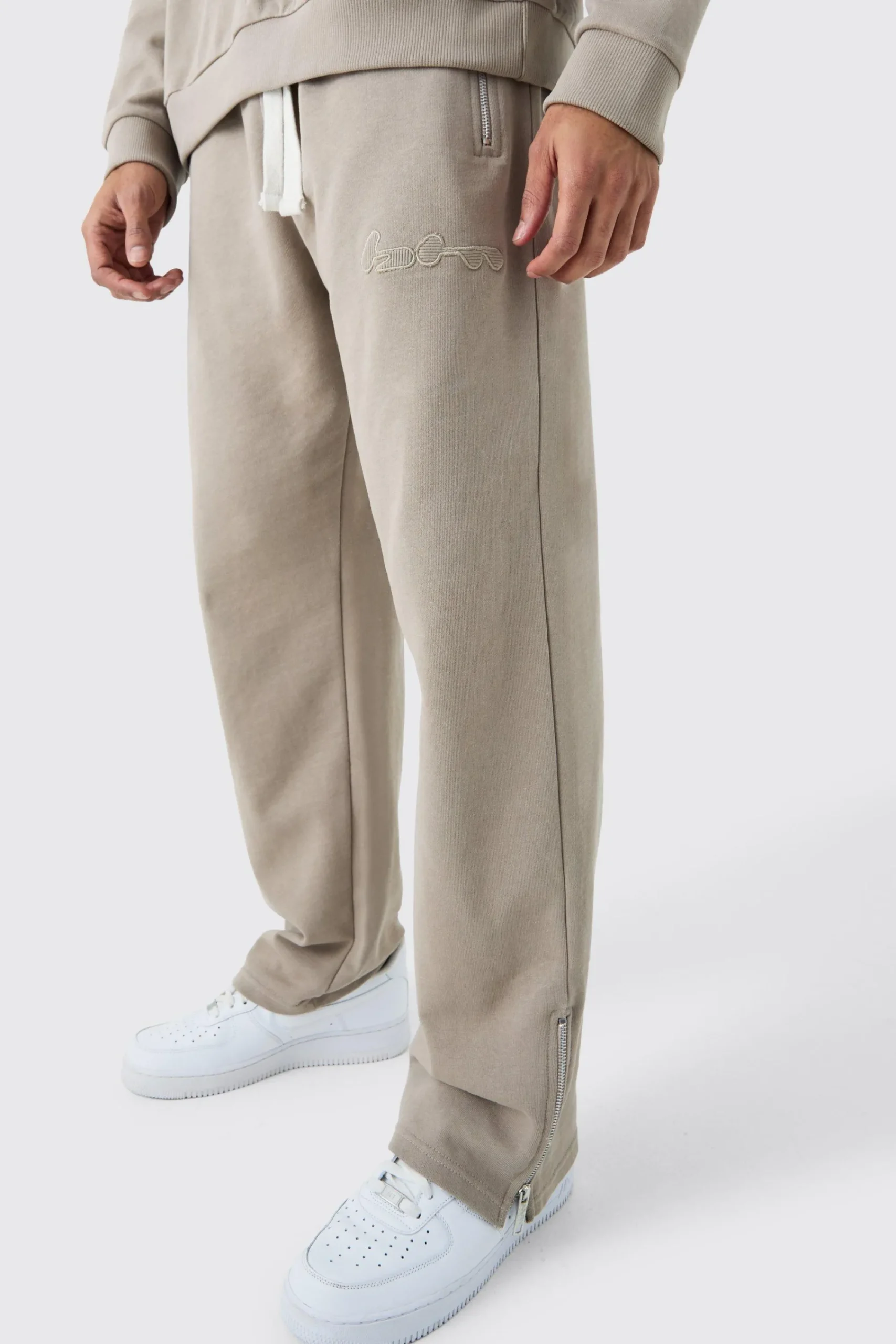 boohooMAN Oversized Loopback Ribbed Applique Zip Jogger | UK| Joggers