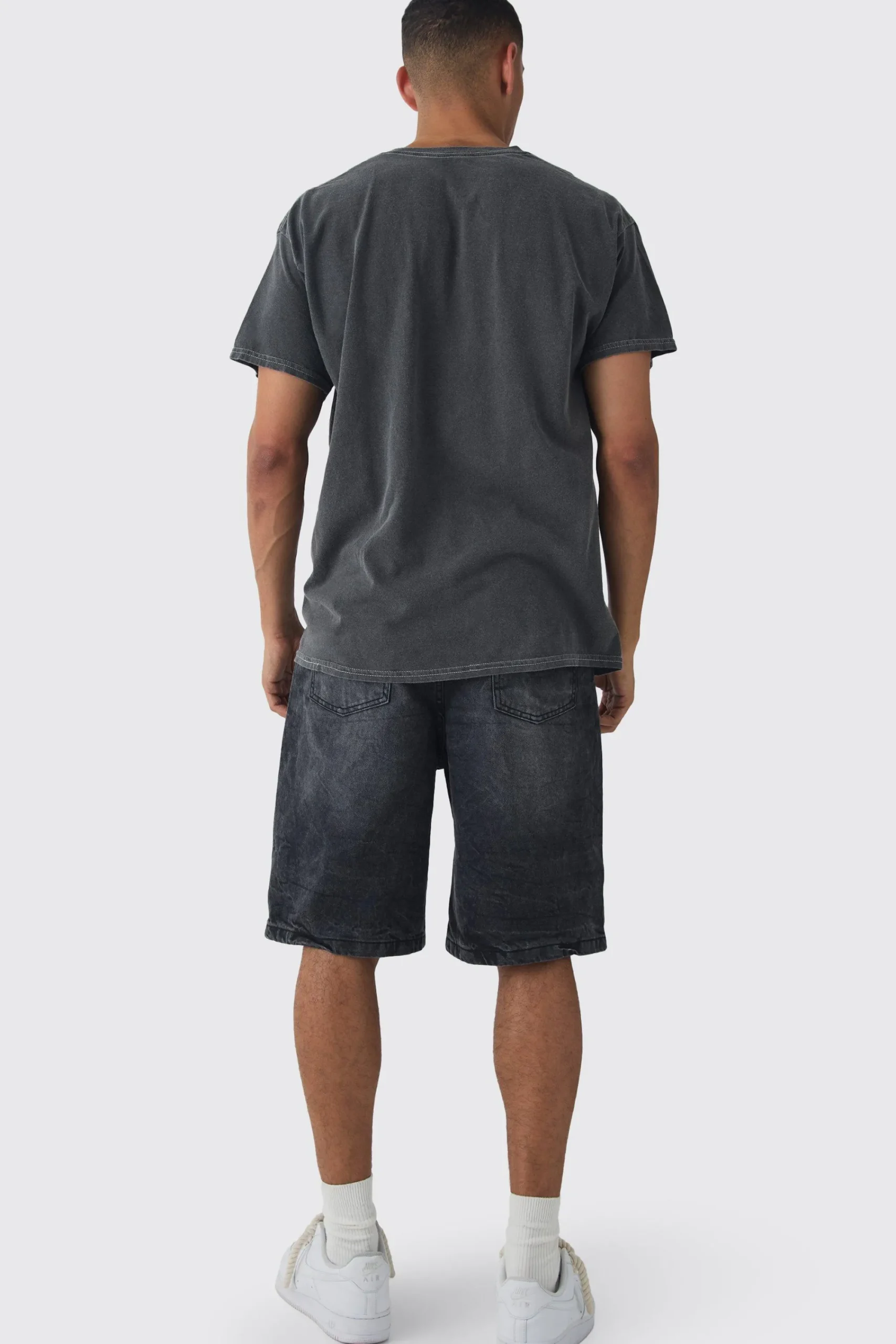 Oversized Mickey Mouse Disney Wash License Print T-shirt | UK^boohooMAN New