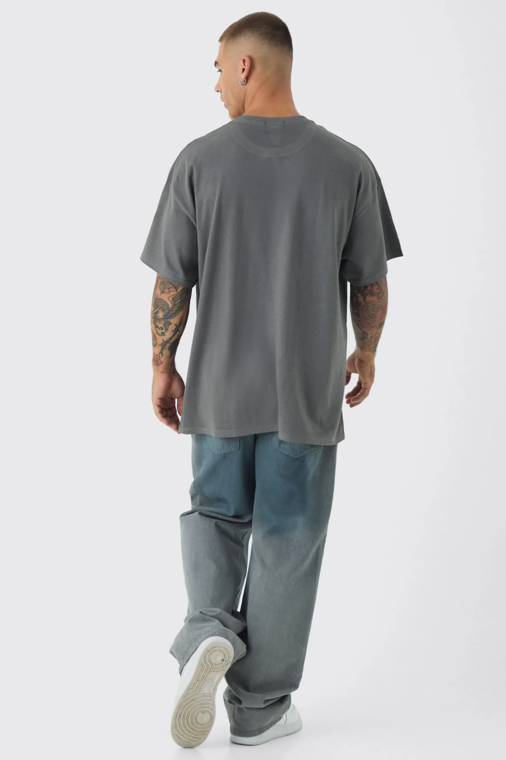 Oversized Newspaper Vintage Washed Graphic T-shirt | UK^boohooMAN