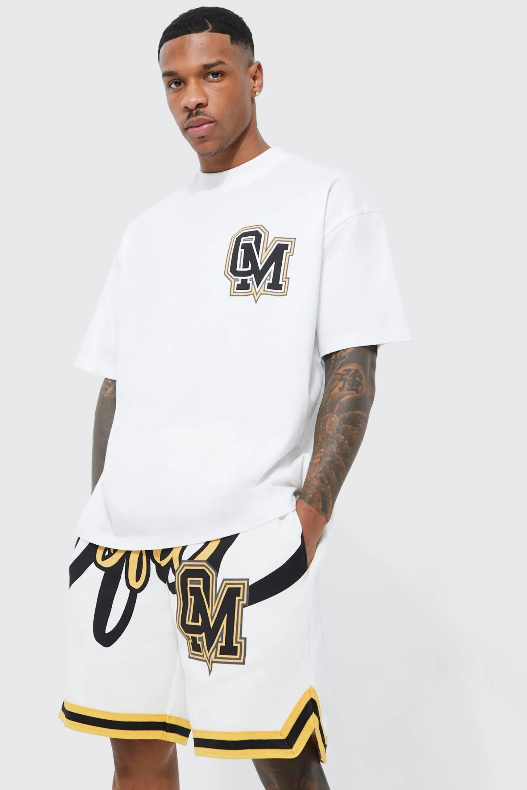 boohooMAN Oversized Ofcl Basketball T-shirt And Short Set | UK| Sets & Co-Ords|Tracksuits