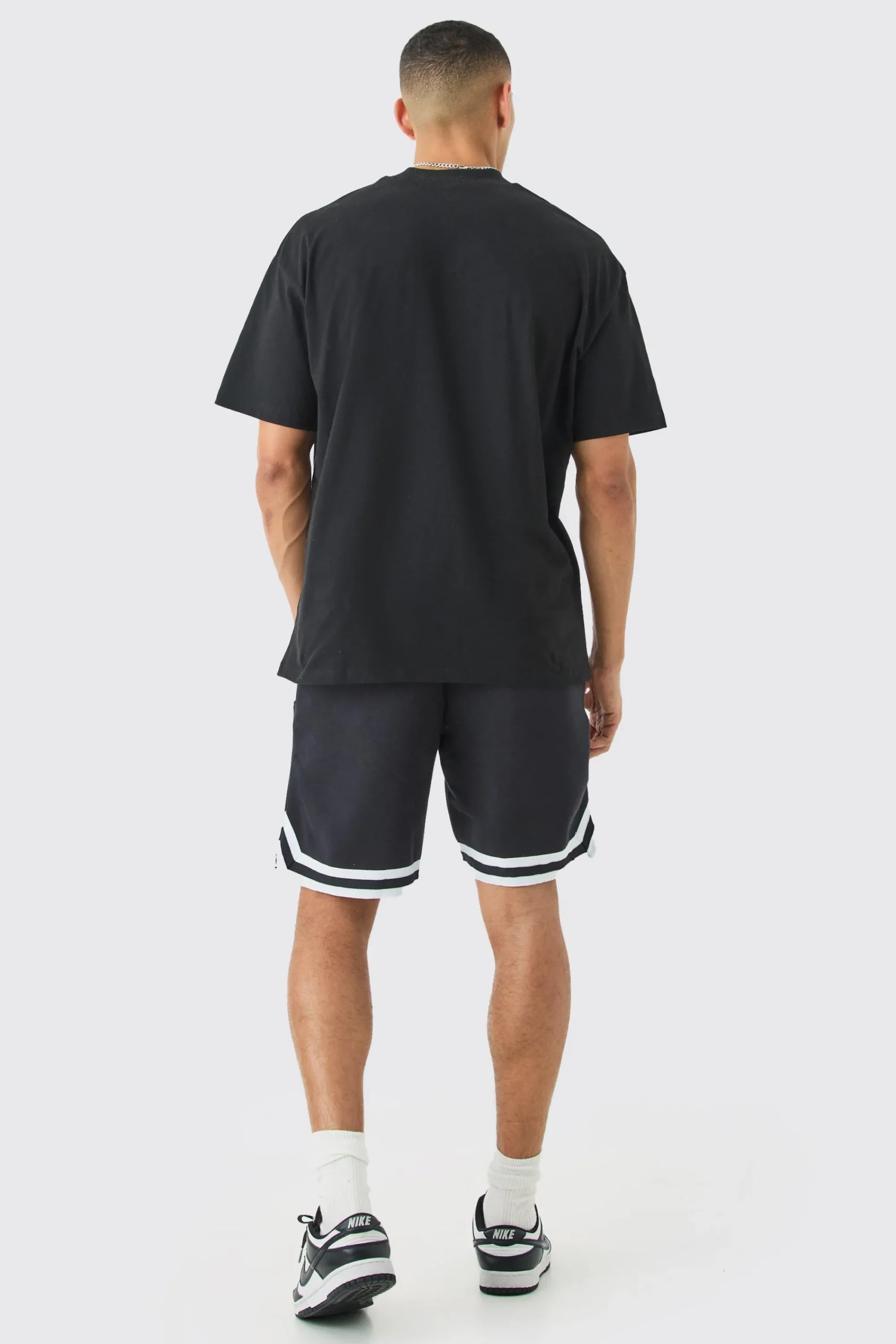 boohooMAN Oversized Ofcl Basketball T-shirt And Short Set | UK| Sets & Co-Ords|Tracksuits