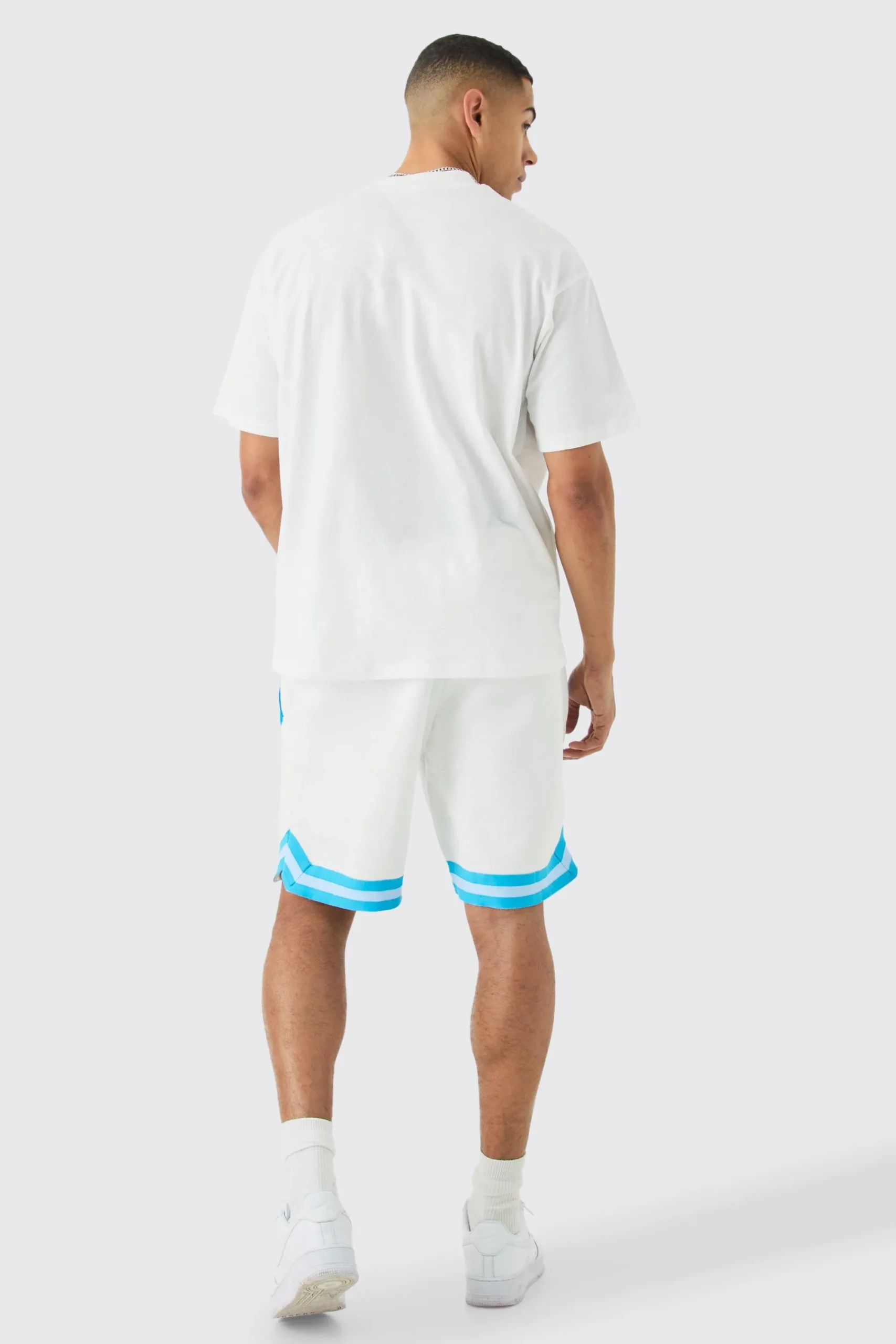 boohooMAN Oversized Ofcl Basketball T-shirt And Short Set | UK| Sets & Co-Ords|Tracksuits