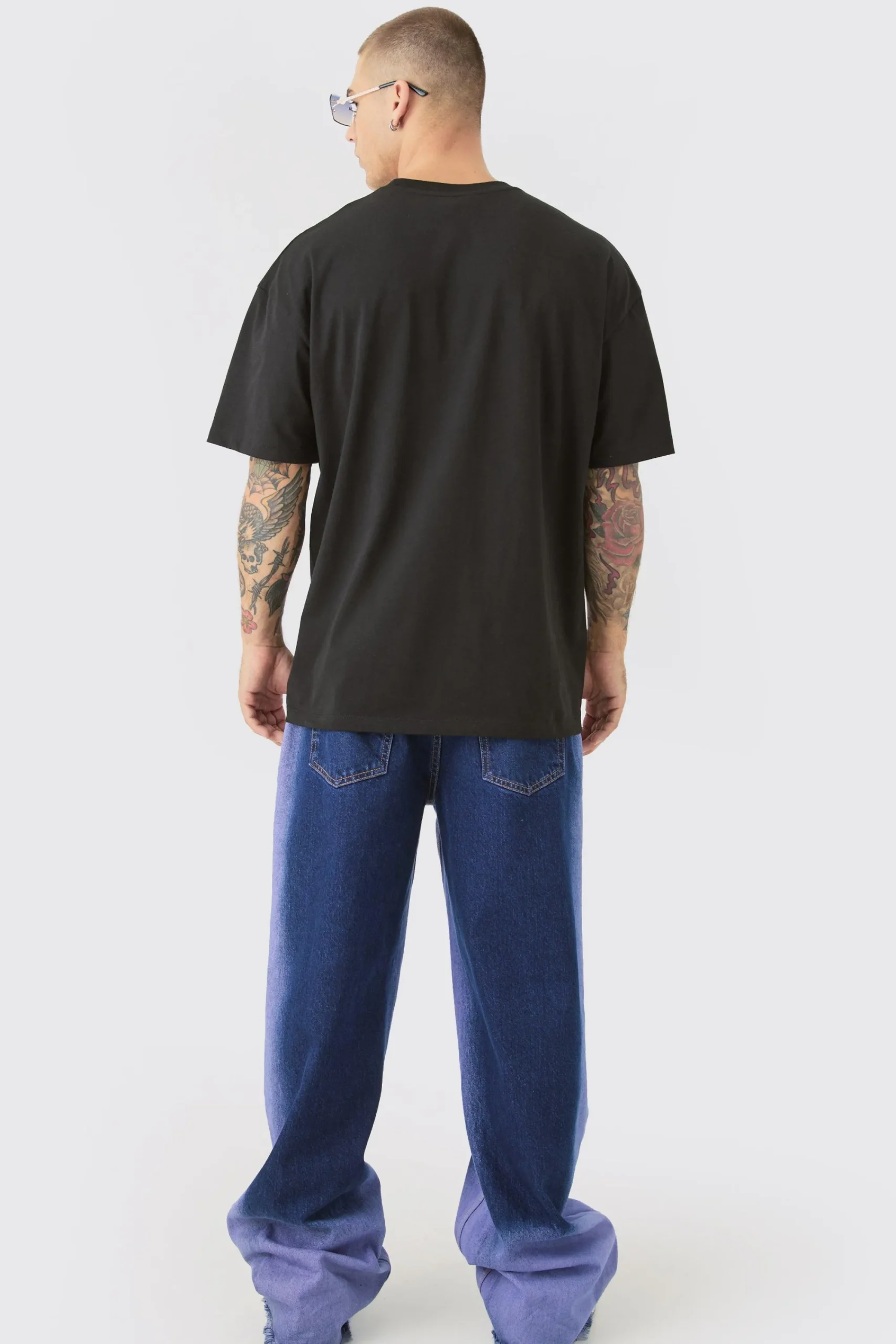 Oversized Official Large Graphic T-shirt | UK^boohooMAN Clearance