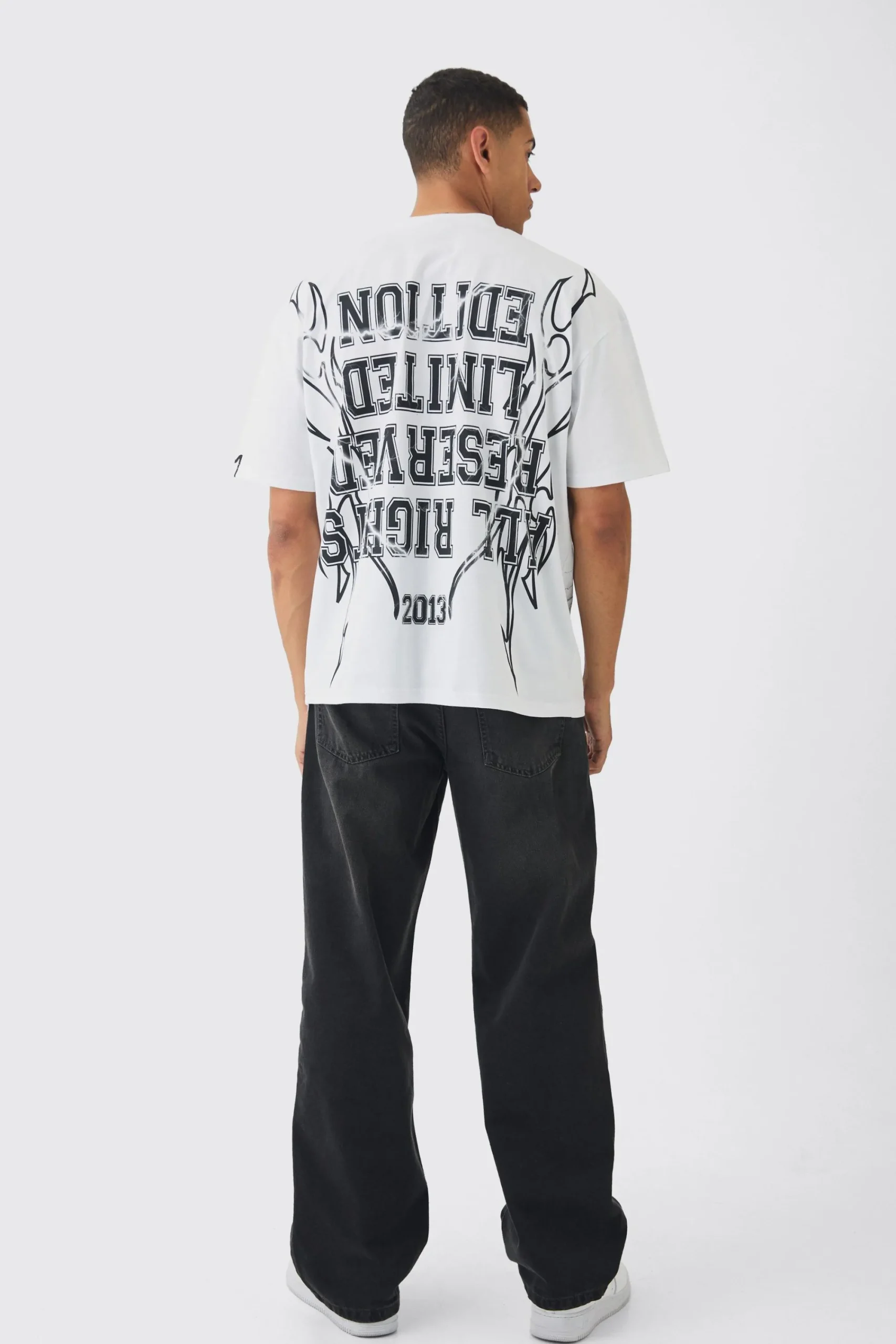 Oversized Over Seams Rottweiler Lightning Graphic T-Shirt | UK^boohooMAN Online