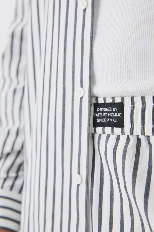 boohooMAN Oversized Poplin Pinstripe Branded Waistband Short Set | UK| Sets & Co-Ords