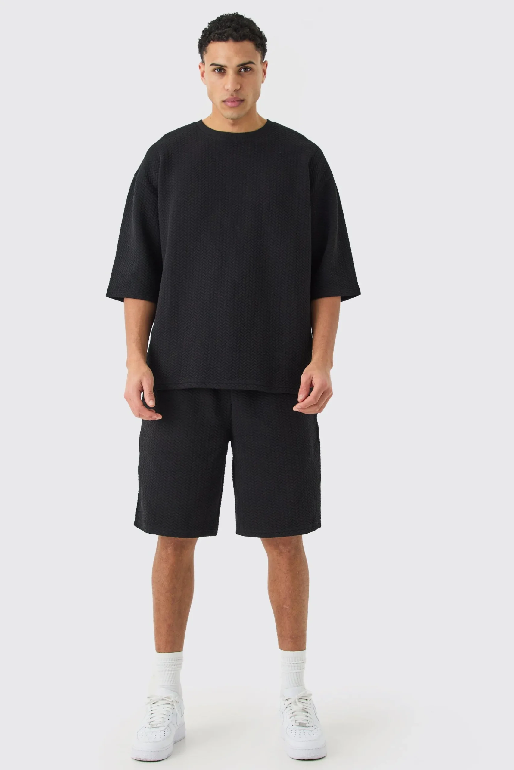 boohooMAN Oversized Quilted Herringbone T-shirt And Short Set | UK| Sets & Co-Ords|Tracksuits