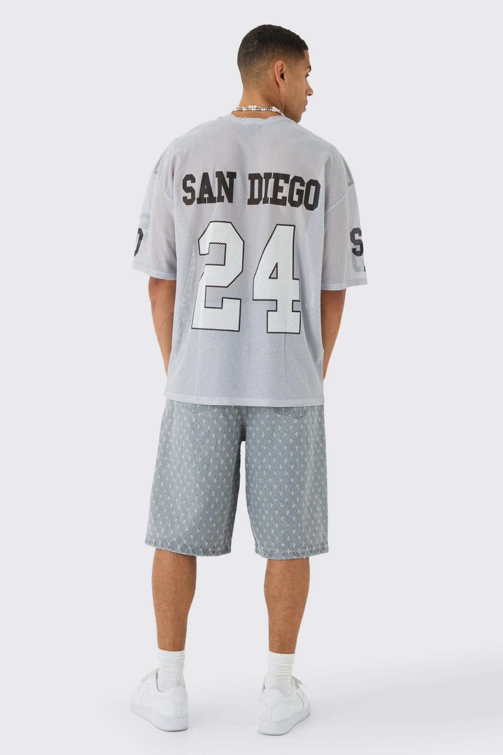 Oversized San Diego Graphic Mesh Half Sleeve T-shirt | UK^boohooMAN Outlet
