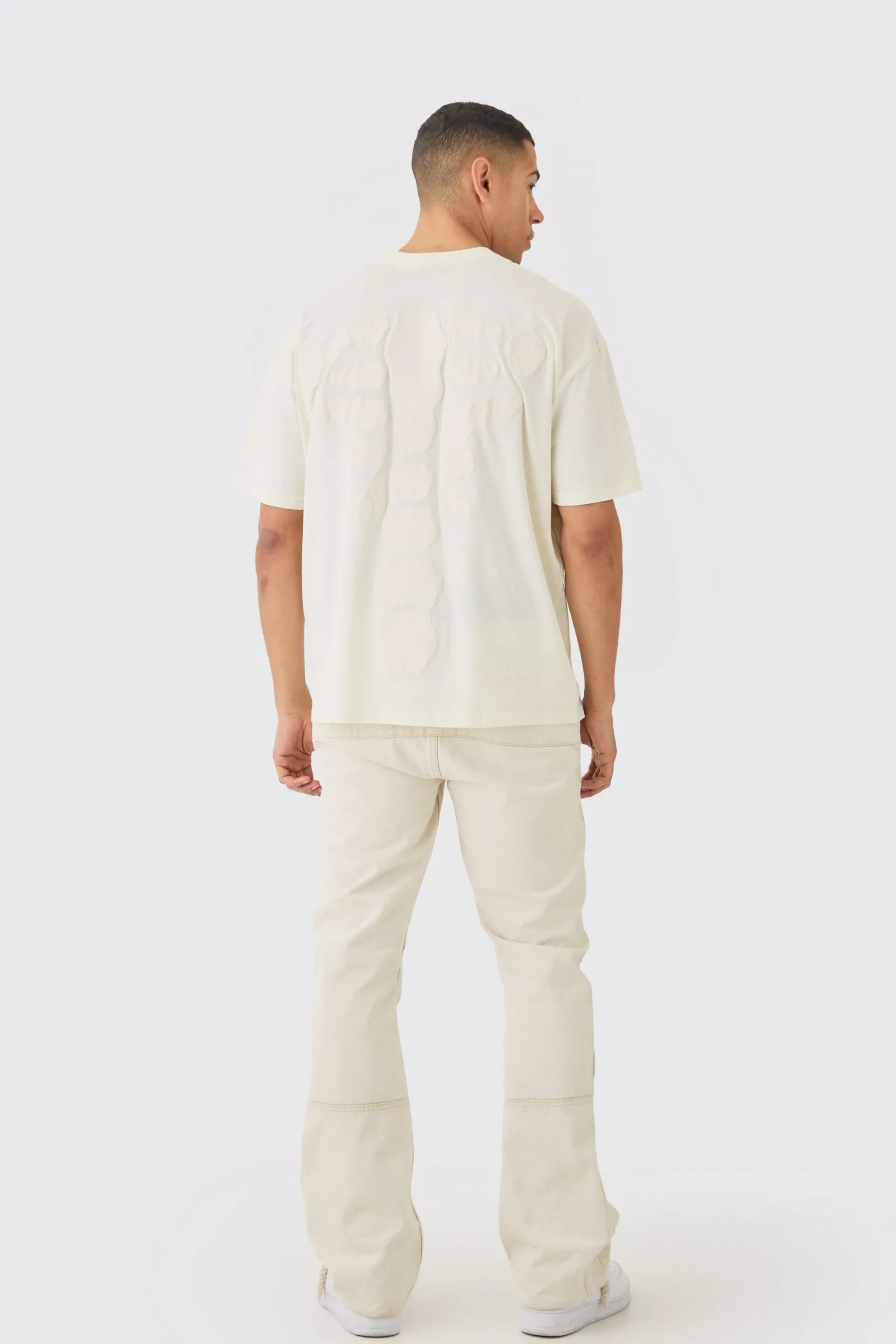 Oversized Skeleton Back Puff Print Print T-shirt | UK^boohooMAN