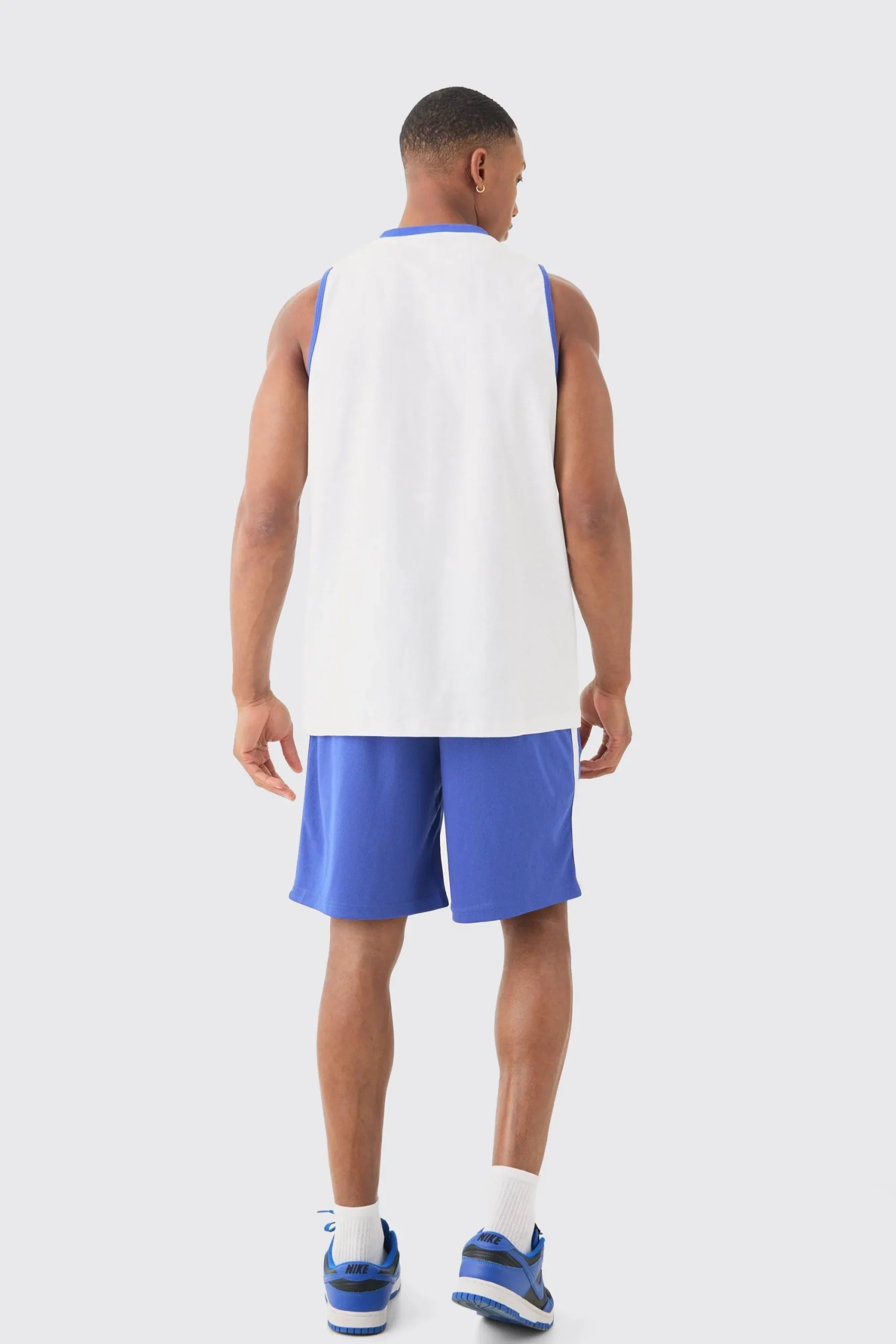 boohooMAN Oversized Sonic The Hedgehog License Mesh Vest And Short Set | UK| Sets & Co-Ords|Tracksuits