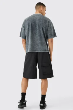 Oversized Spliced Boxy Graphic Heavyweight Wash T-shirt | UK^boohooMAN New