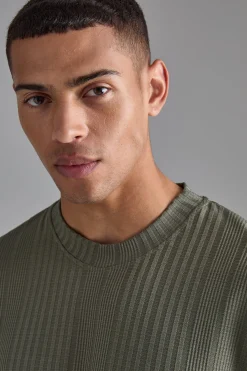 Oversized Textured T-shirt | UK^boohooMAN New