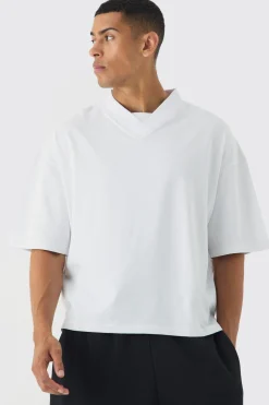 Oversized V Neck Dropped Shoulder Heavyweight Boxy T-shirt | UK^boohooMAN