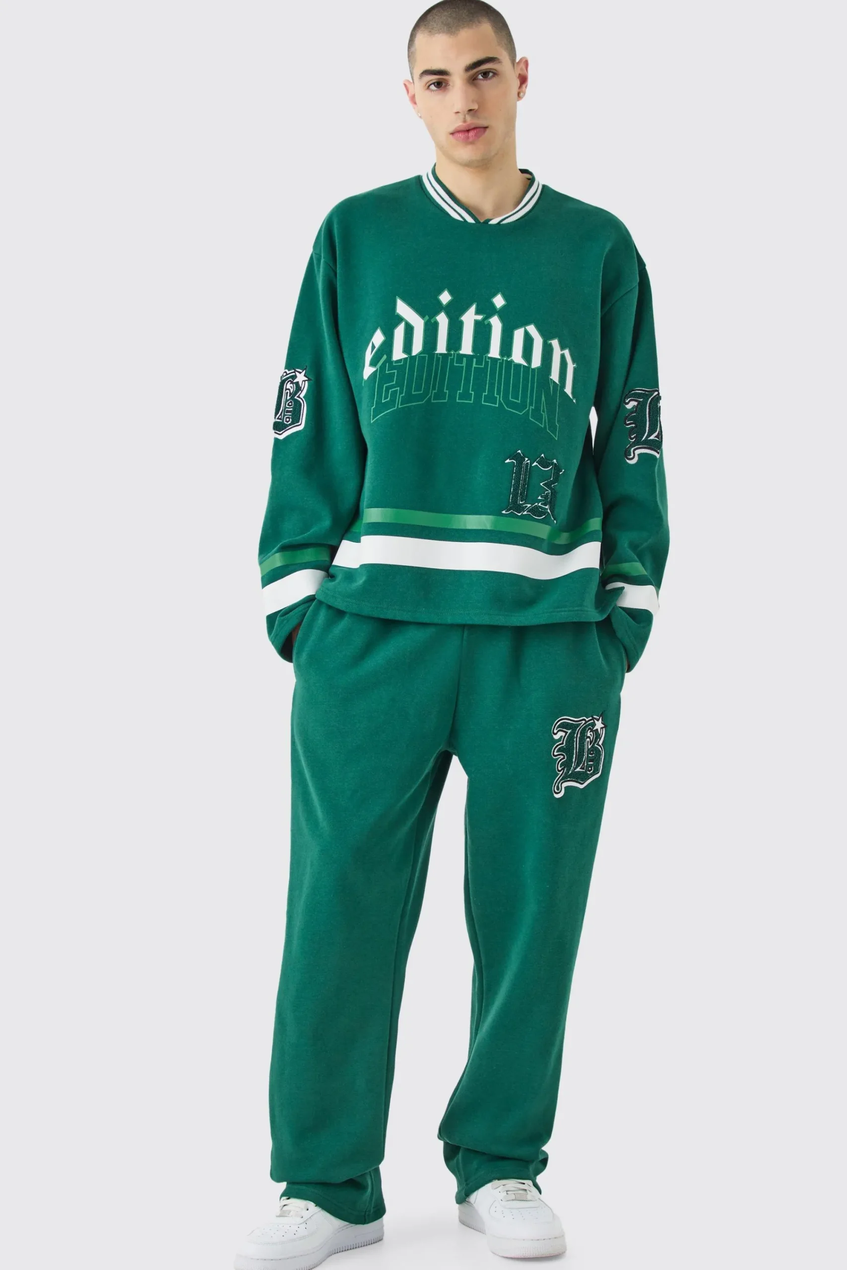 boohooMAN Oversized Varsity Applique V Neck Sweatshirt Tracksuit | UK| Tracksuits