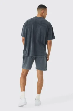 boohooMAN Oversized Wash Pintuck T-shirt And Short Set | UK| Sets & Co-Ords|Tracksuits