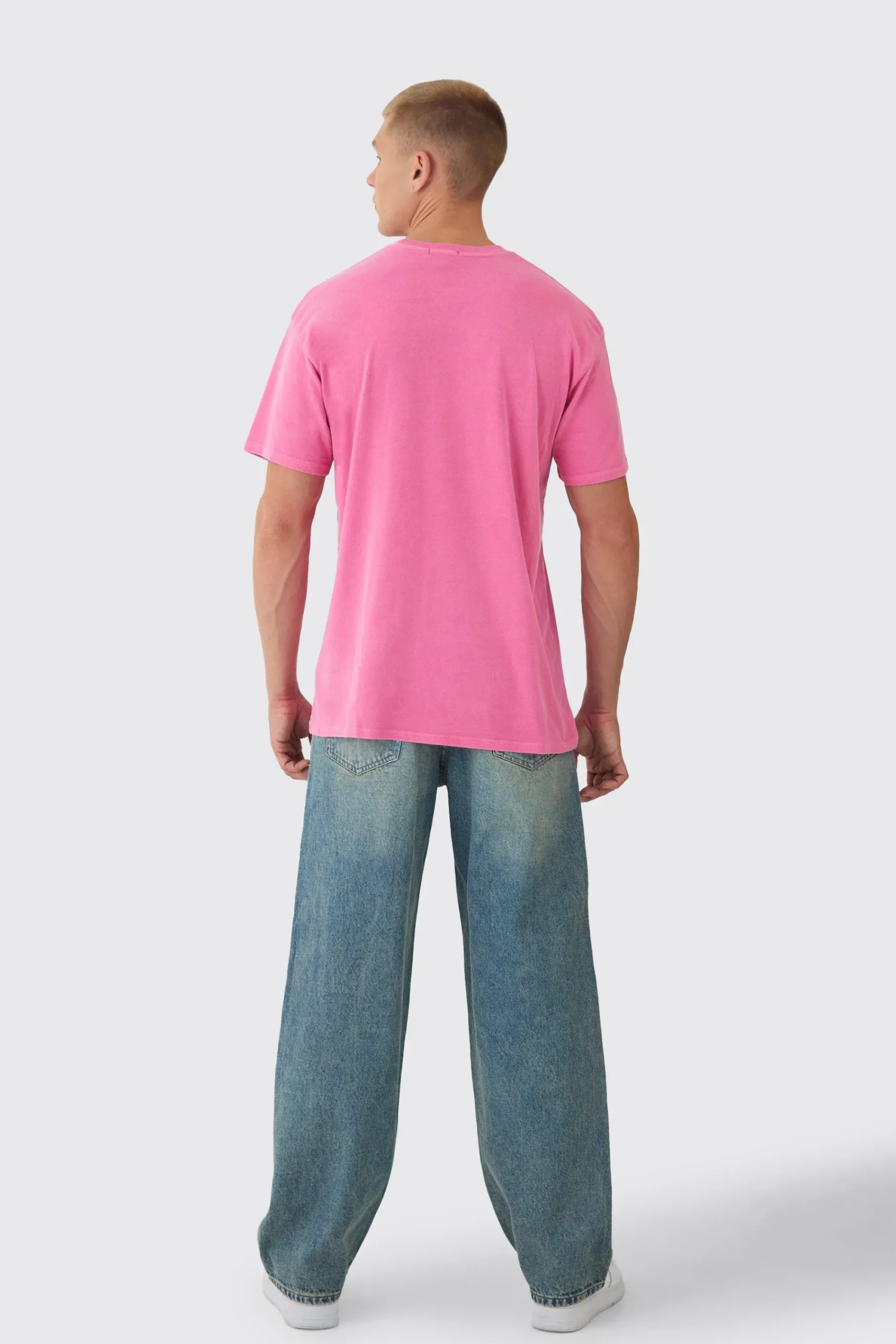 Oversized Washed Branded T-Shirt | UK^boohooMAN Outlet