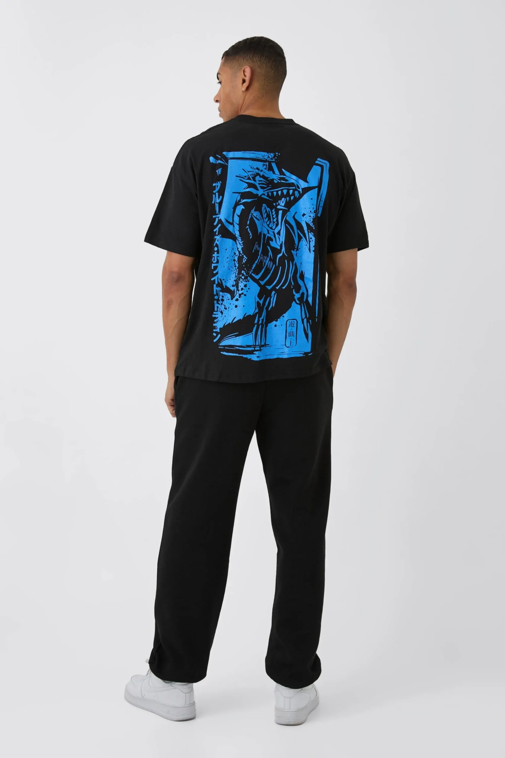 Oversized YuGiOh Blue Eyes Anime License Print T-Shirt | UK^boohooMAN Outlet