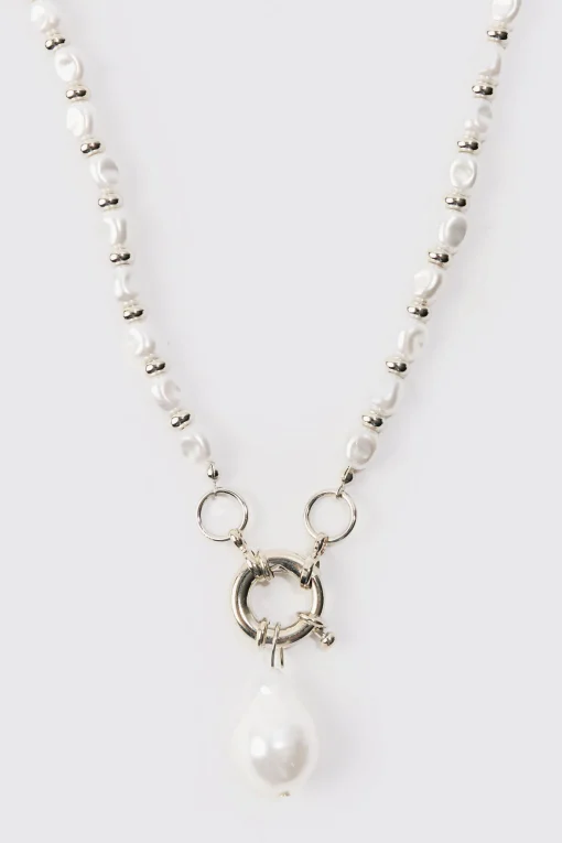 boohooMAN Pearl Pendant Necklace In | UK| Jewellery & Watches