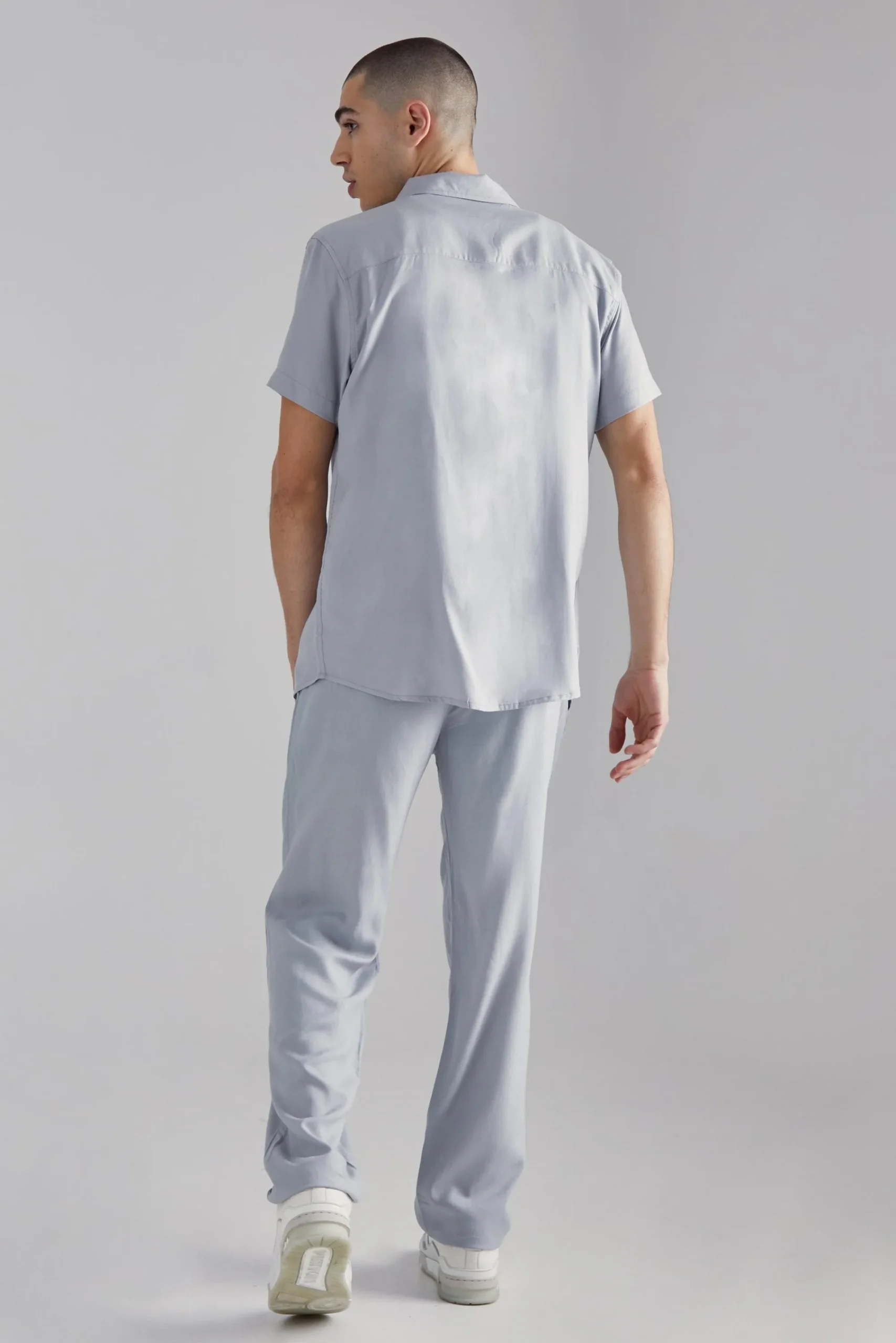 boohooMAN Plain Viscose Short Sleeve Shirt | UK| Shirts