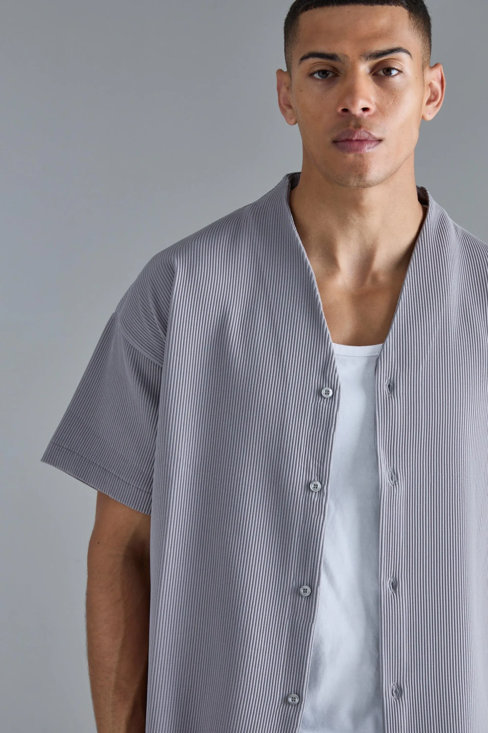 boohooMAN Pleated Boxy Short Sleeve Collarless Shirt | UK| Shirts