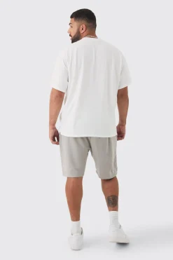 Plus Care Bears License Print T-shirt | UK^boohooMAN Discount