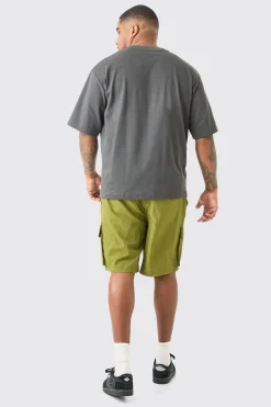 boohooMAN Plus Elasticated Waist Ofcl Nylon Cargo Short | UK| Shorts