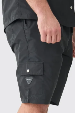 boohooMAN Plus Elasticated Waist Relaxed Nylon Man Cargo Short | UK| Shorts
