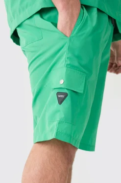 boohooMAN Plus Elasticated Waist Relaxed Nylon Man Cargo Short | UK| Shorts