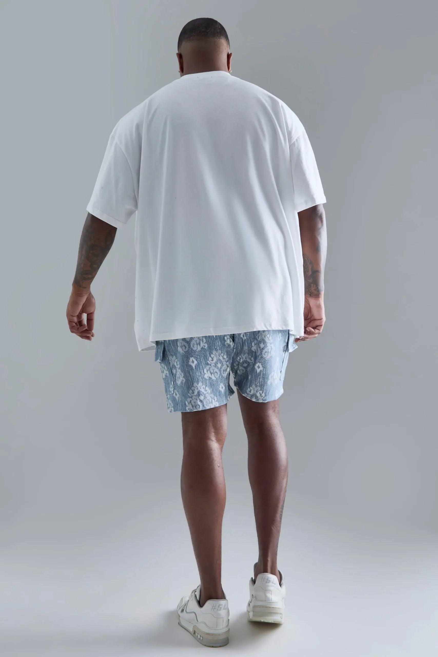 boohooMAN Plus Elasticated Waist Textured Cargo Short In | UK| Shorts