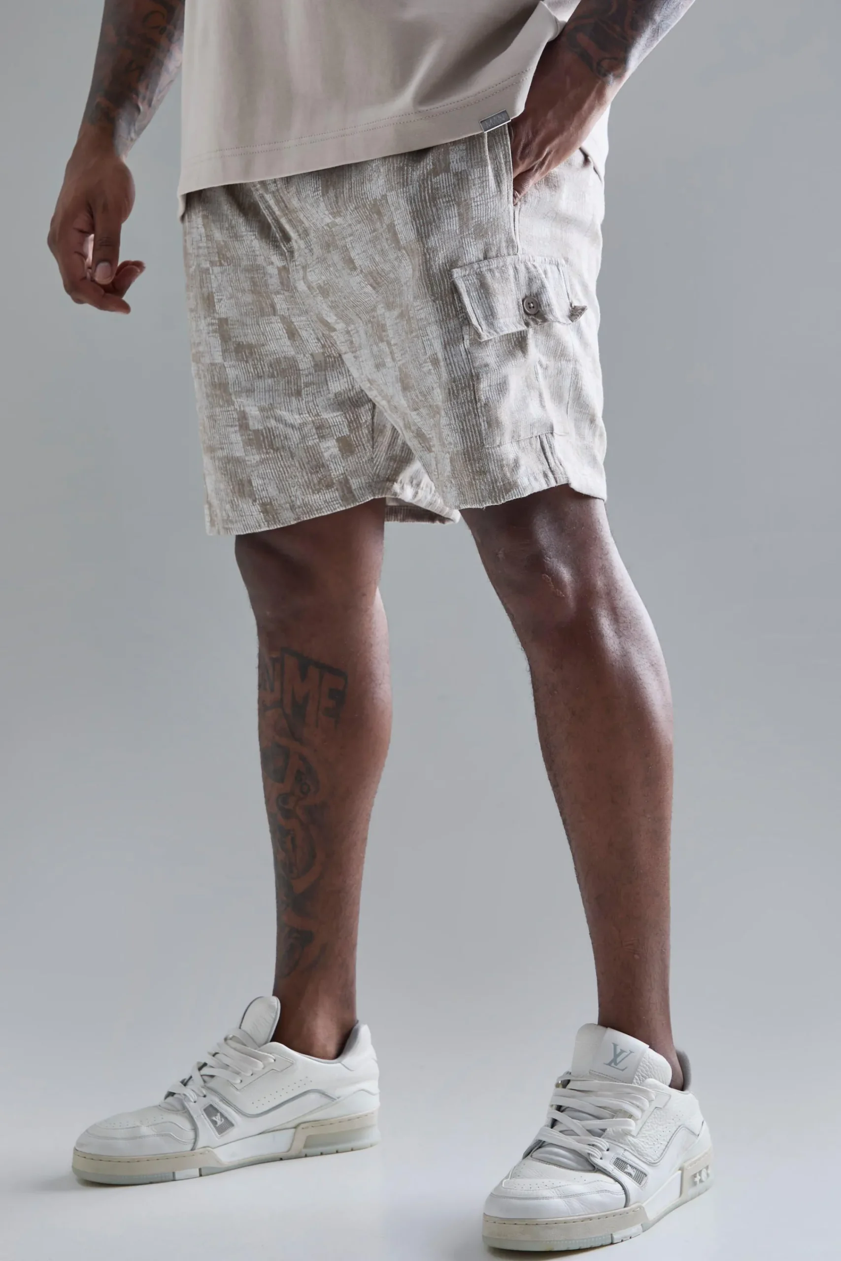 boohooMAN Plus Elasticated Waist Textured Cargo Short In | UK| Shorts