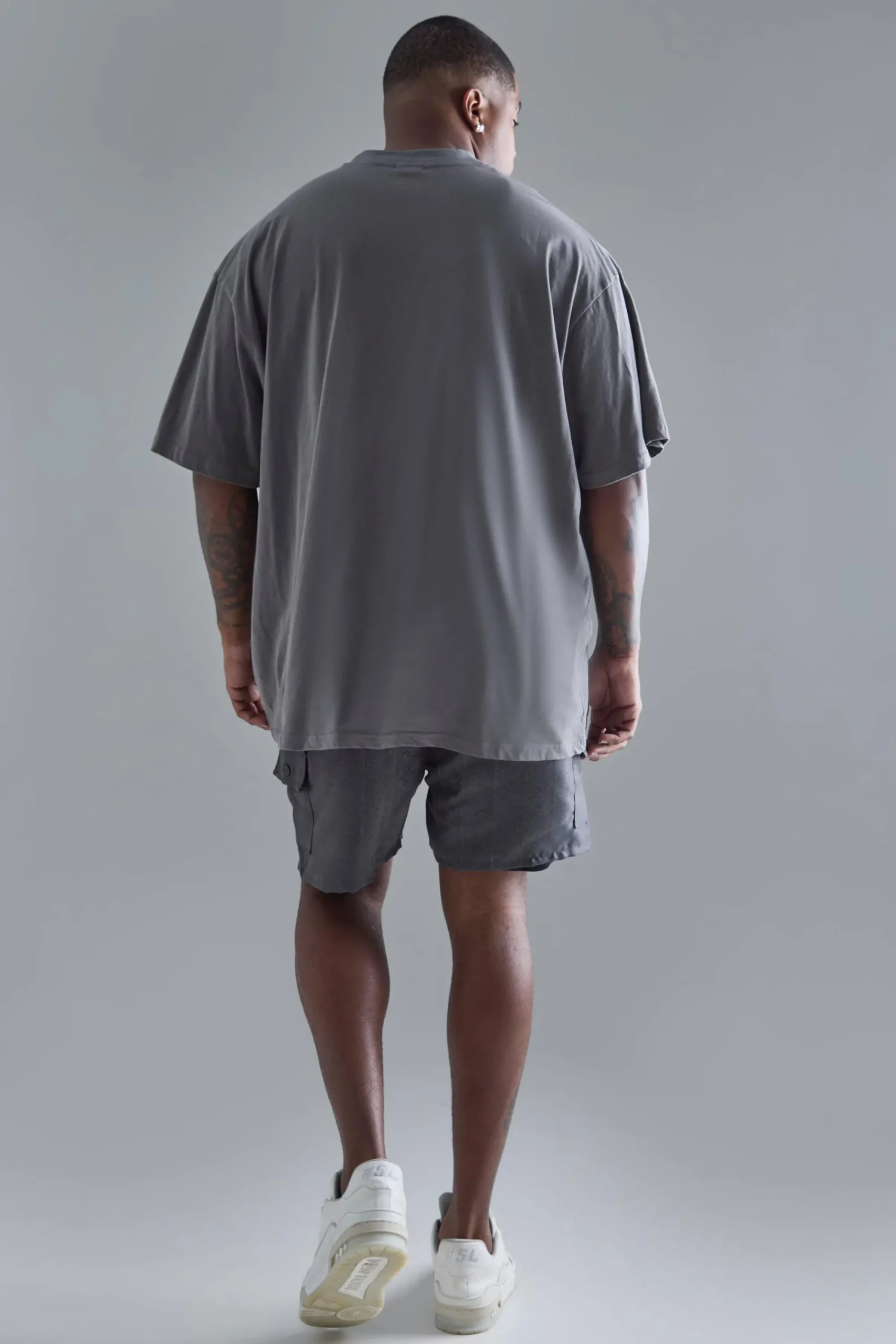 boohooMAN Plus Elasticated Waist Textured Cargo Short In | UK| Shorts