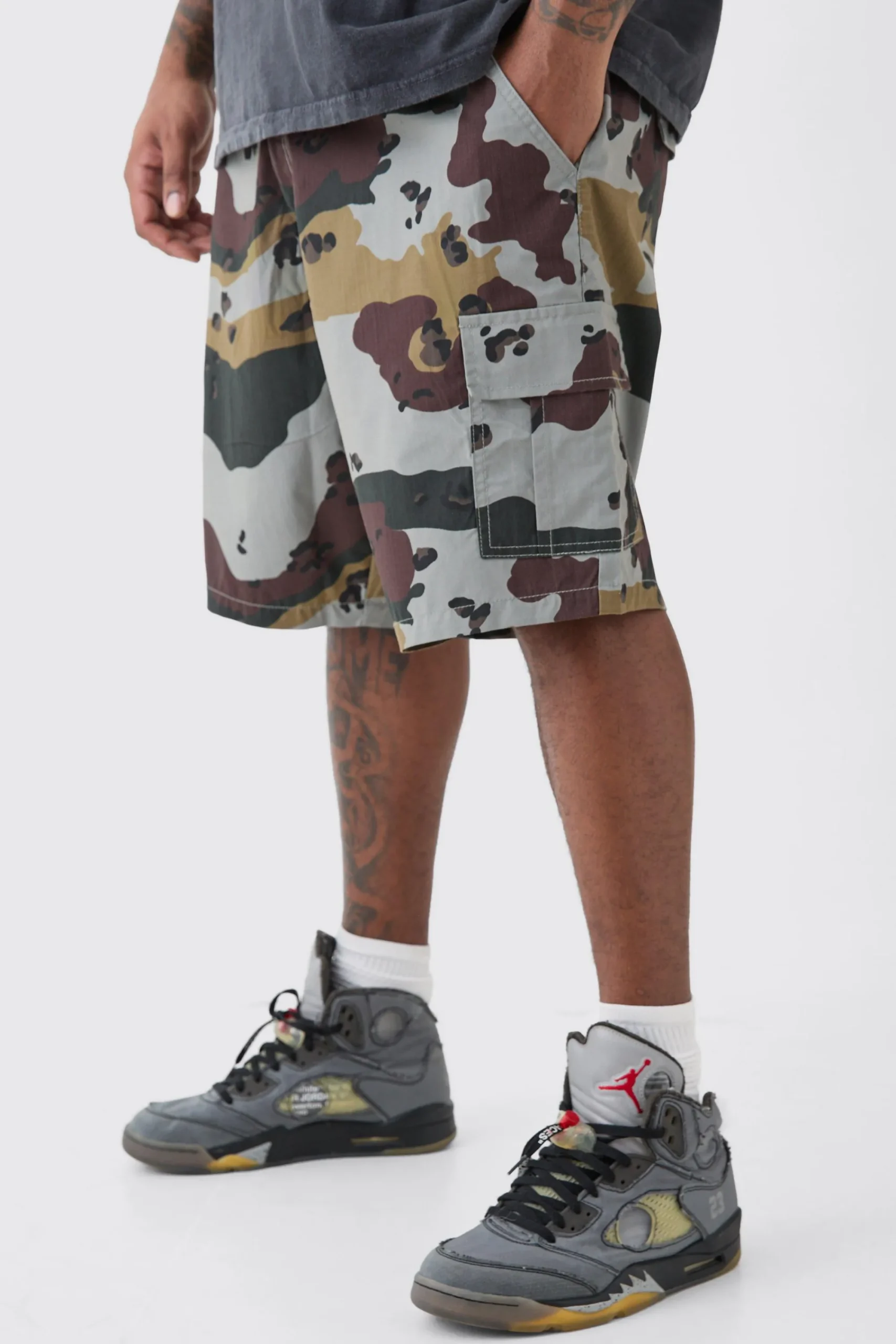 boohooMAN Plus Fixed Waist Camo Twill Cargo Short | UK| Shorts
