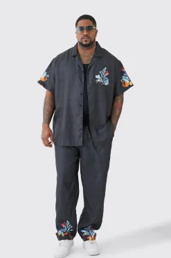 boohooMAN Plus Linen Look Floral Hem Shirt & Trouser Set | UK| Sets & Co-Ords|Tracksuits