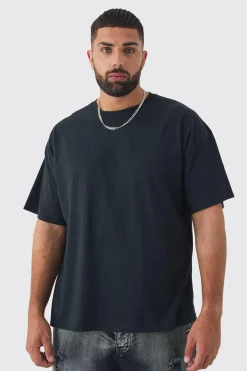 Plus Looney Tunes Licence Printed T-shirt In | UK^boohooMAN Online