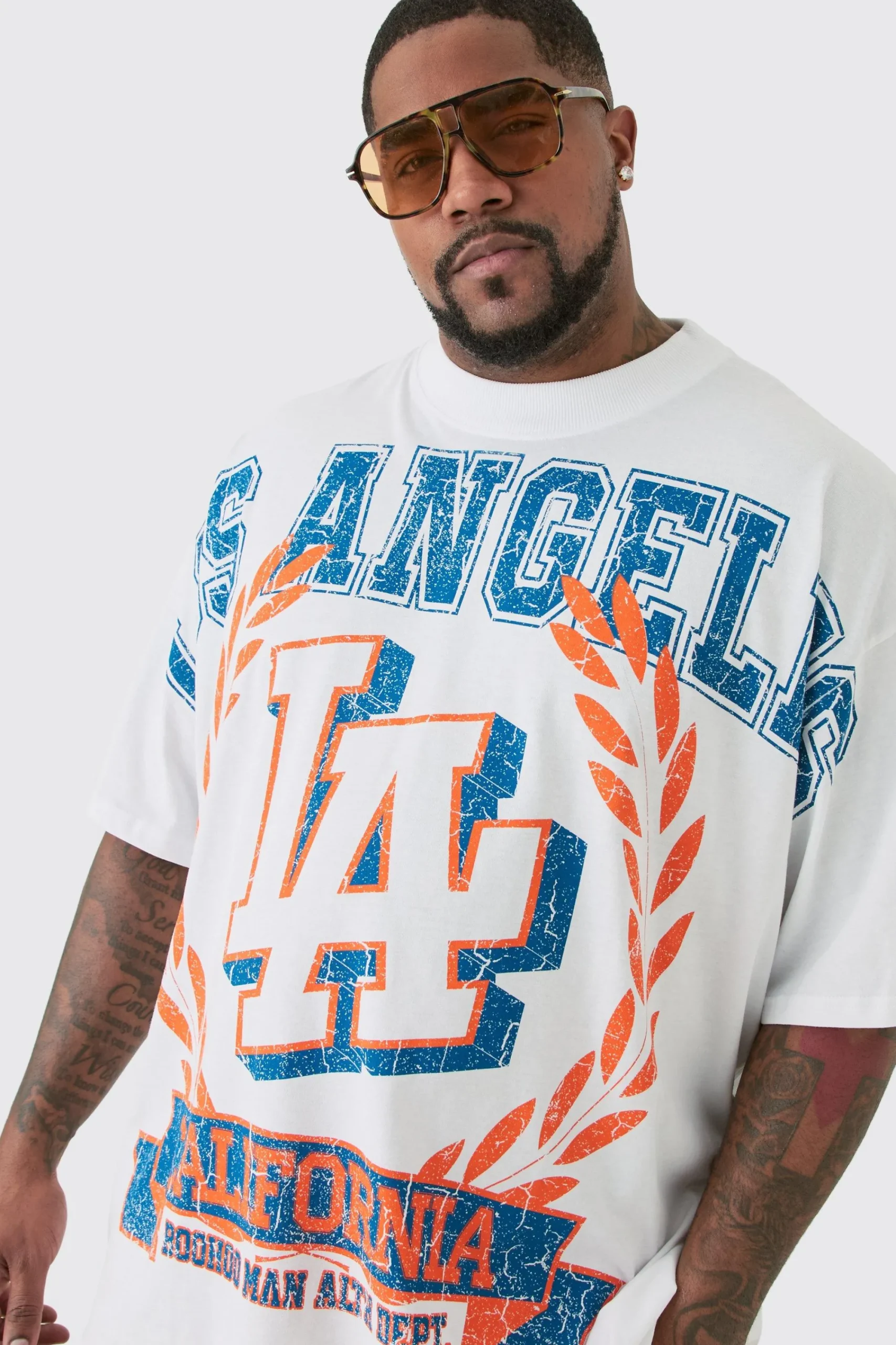 Plus Los Angeles Over The Seam Graphic T-shirt In | UK^boohooMAN Best