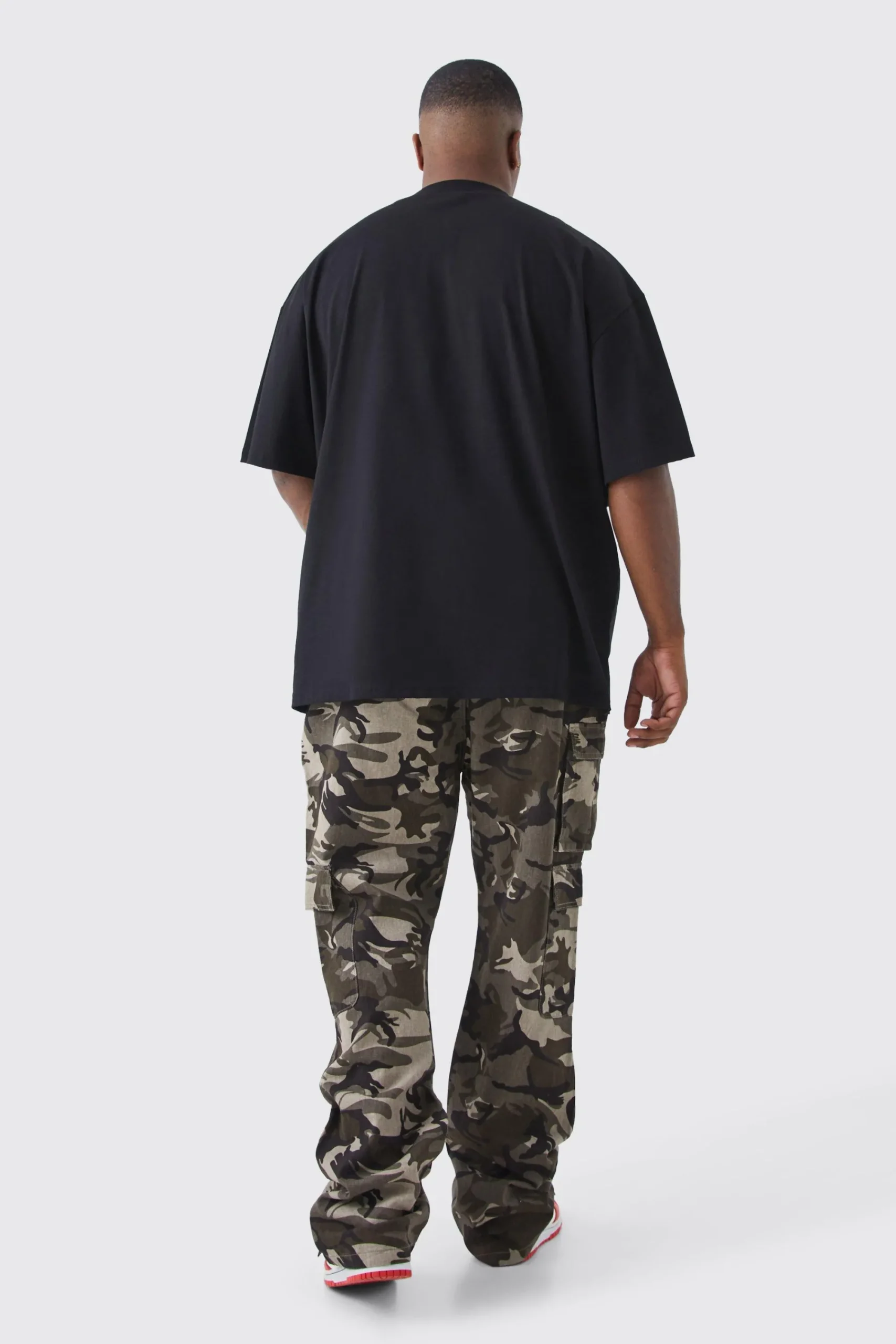 Plus Oversized Cataula Graphic T-shirt | UK^boohooMAN Outlet