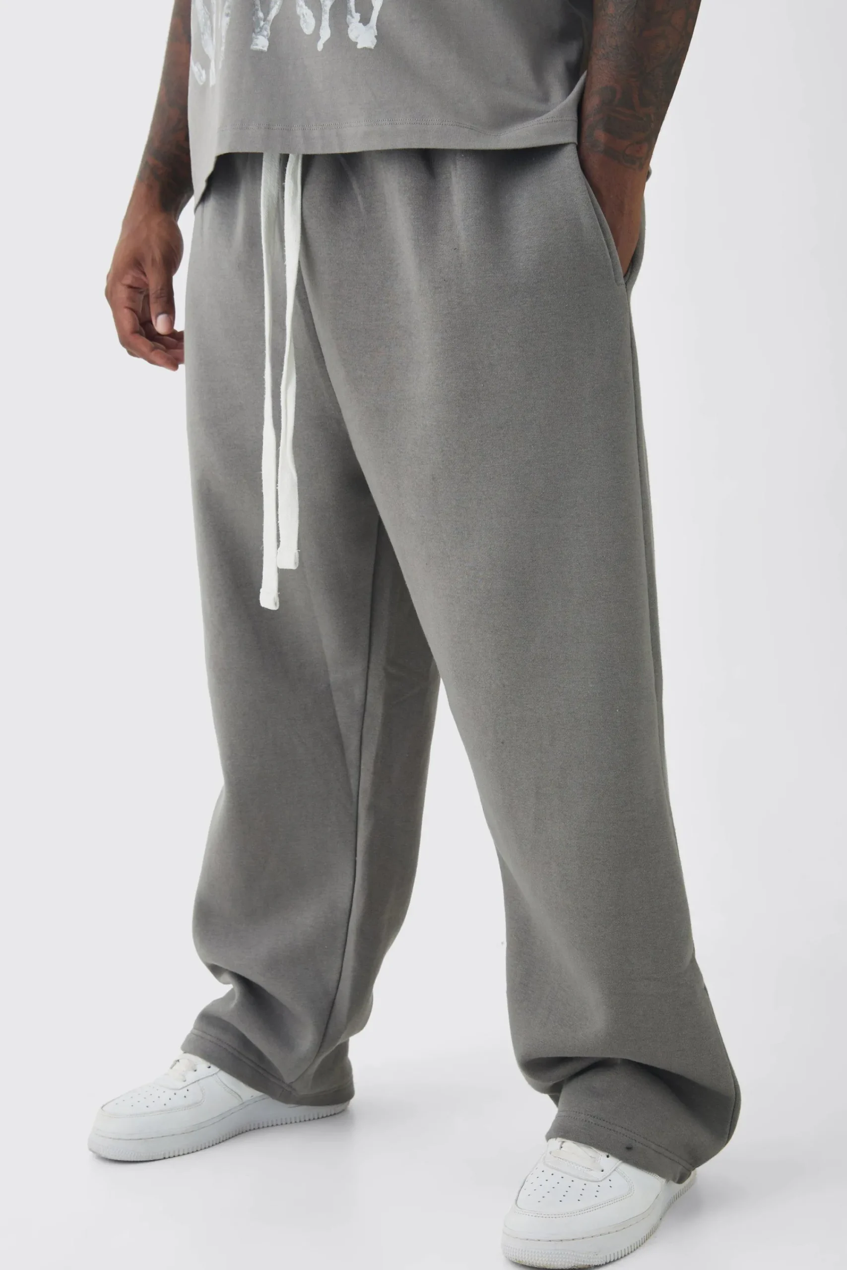 boohooMAN Plus Oversized Drop Crotch Jogger | UK| Trousers|Joggers