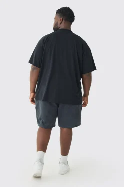 Plus Oversized Extended Neck Graffiti Spray T-shirt | UK^boohooMAN Hot